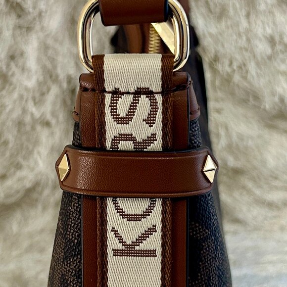 Michael Kors Maeve MD Pouchette (Brown) NWT - Picture 4 of 7